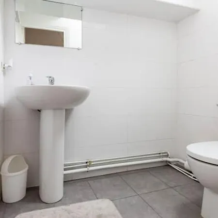 Maison Briand - Grande - Centre - Wifi, Netflix, Smart Tv, Lit A Mousse Memoire De Forme *